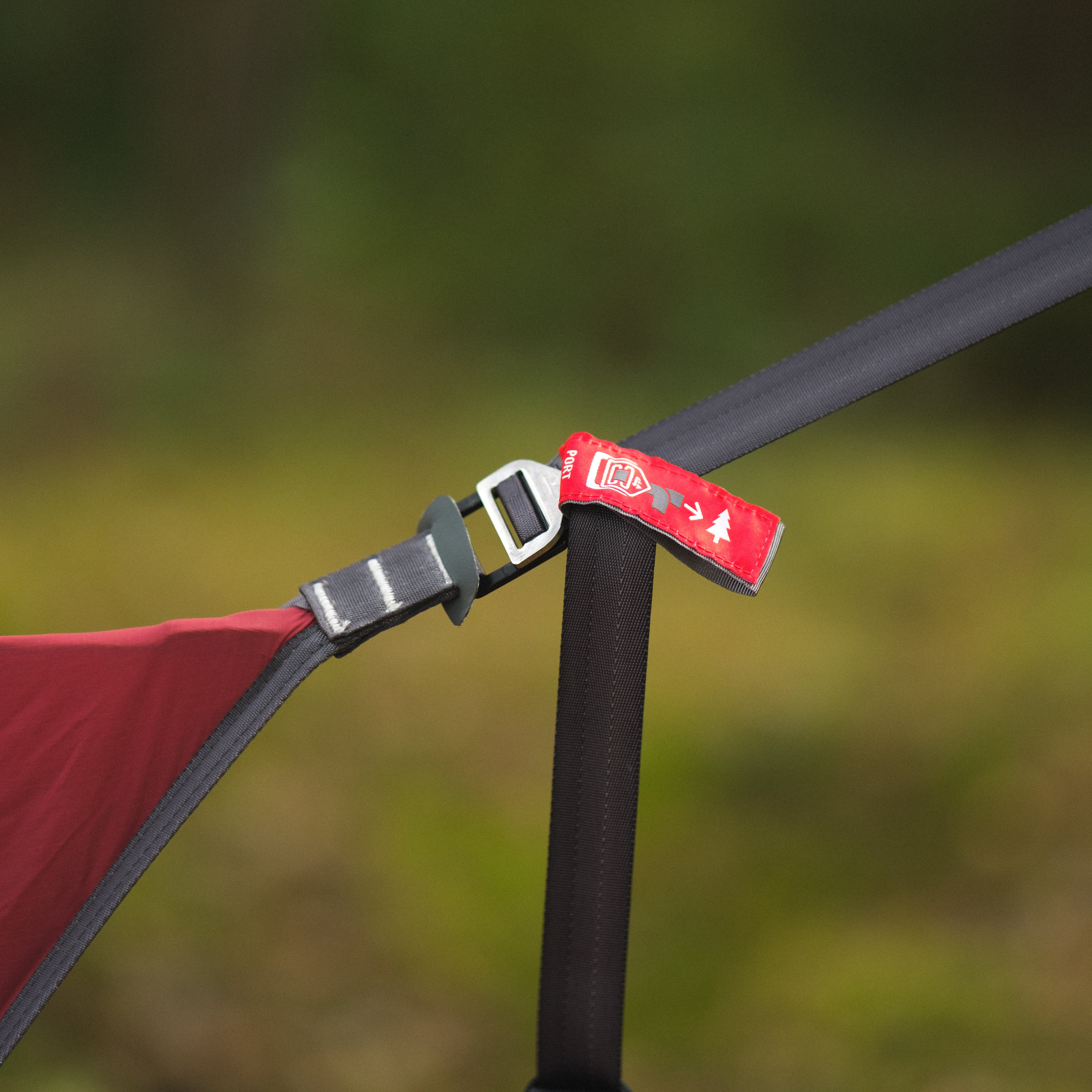 LW / Red / mobile